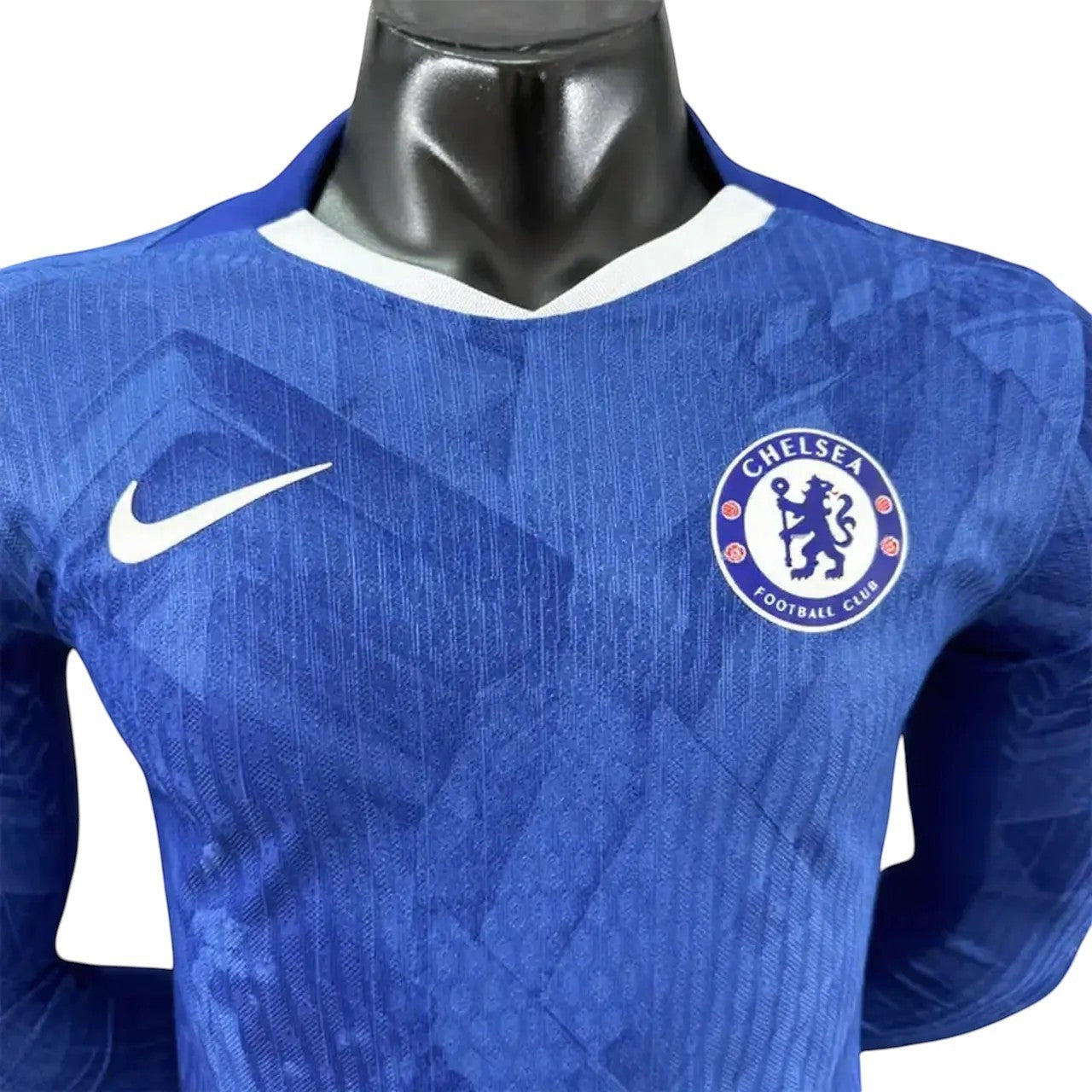 GOATkitz Chelsea 2025-26 blue long sleeve player version football jersey with white Nike swoosh and club crest.