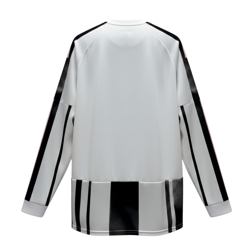 GOATkitz Juventus 2025-26 white long sleeve jersey with black and pink stripes on sleeves and hem. Customizable.