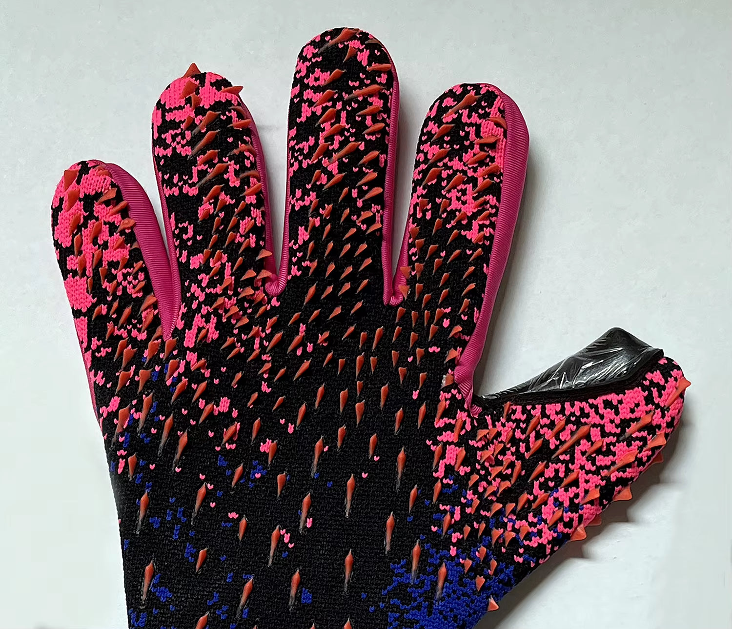 Soccer Goalkeeper Gloves – Professional Grip Goalie Gloves