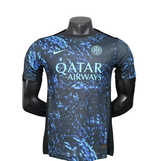 GOATkitz Inter Milan 2025-26 Player Version black and blue pre-match jersey with Qatar Airways logo.