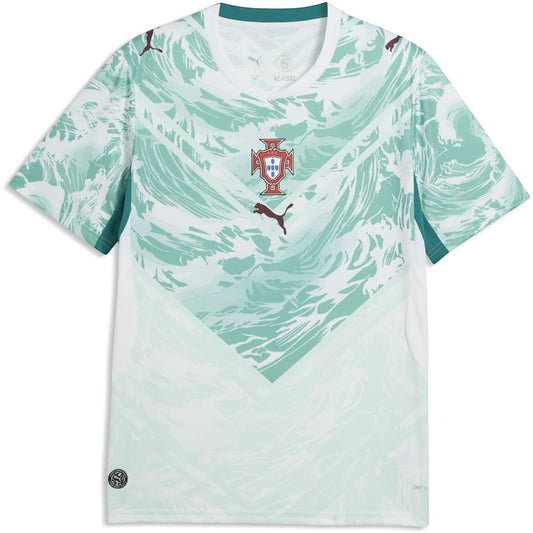 GOATkitz Portugal 2026 adult away jersey in light green and white with abstract wave pattern. Features team crest and Puma logo.