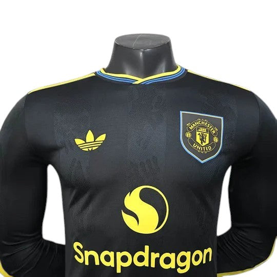 Manchester United 2025-26 Adult Player Version Third Long Sleeve Jersey – Size S–XXL – Custom Name & Number, Select Badges